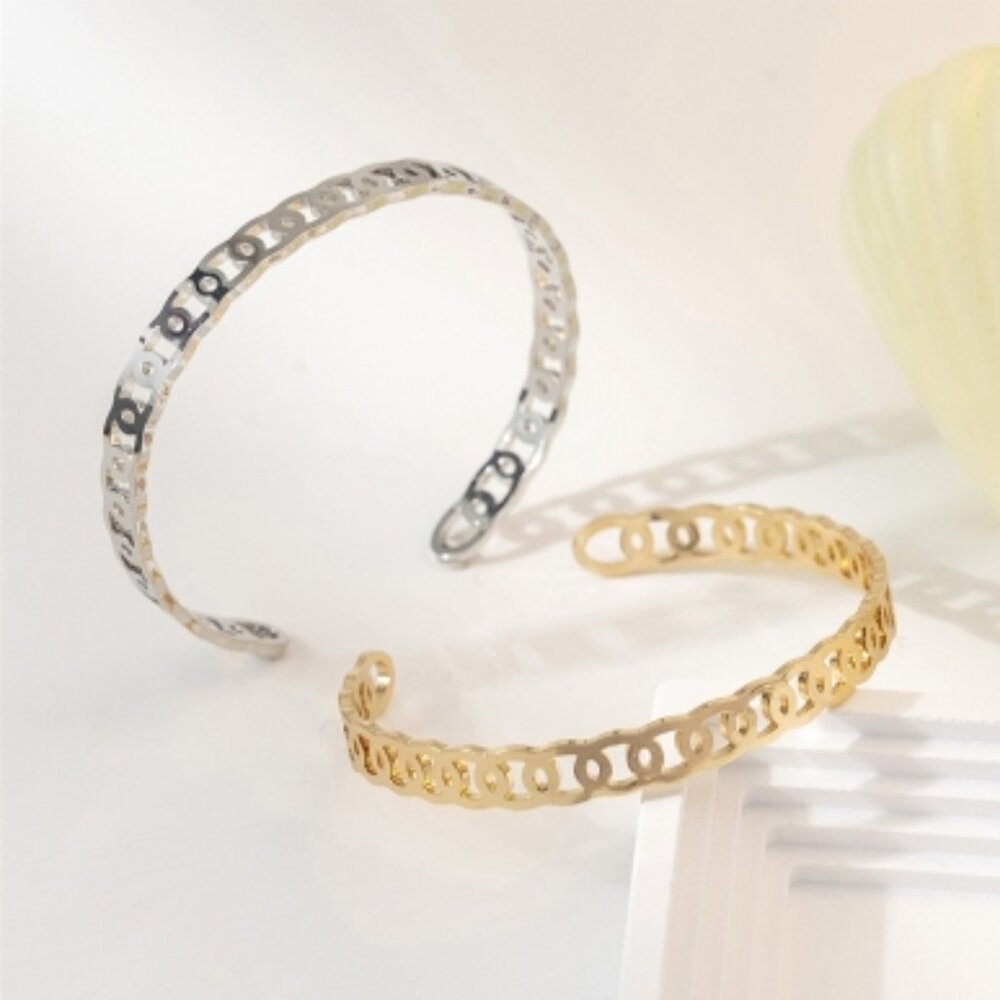3/$35 2 Pcs Oval Link Shaped Cuff Bangles Bracelets Gold Silver Tone Jewelry